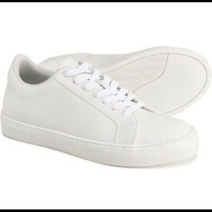 New Steve Madden sneakers size 8.5